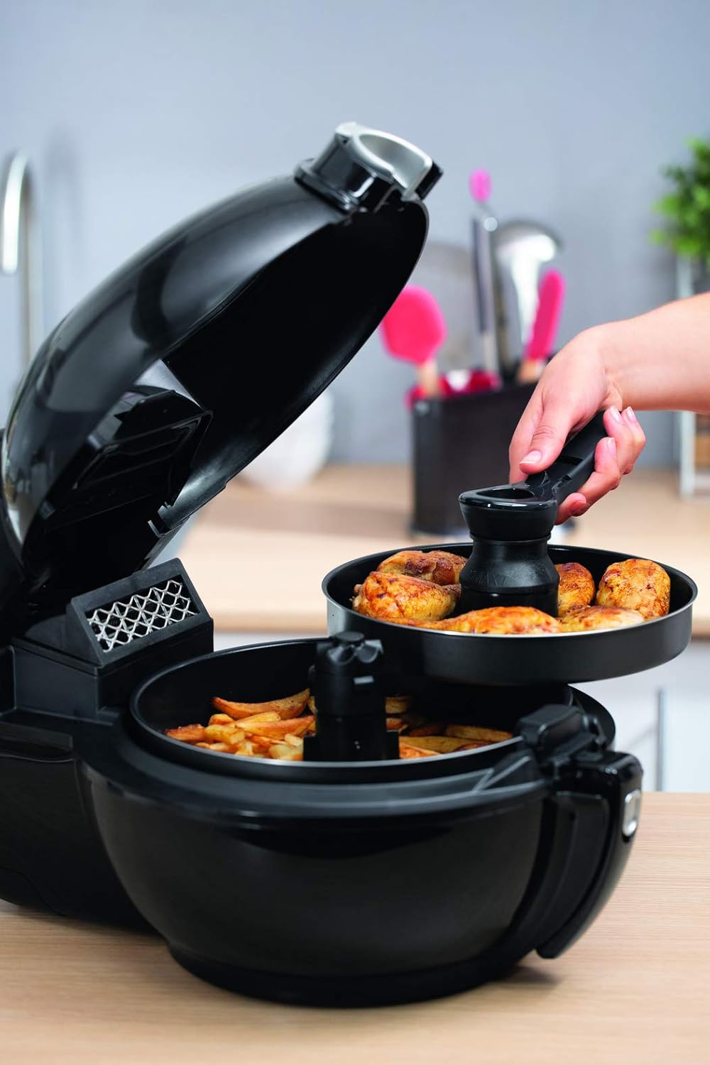 Tefal ActiFry Genius XL YV9708 2-in-1 Hot Air Fryer | 1500 Watts | Capacity: 1.7 kg | 9 Automatic Programs | 2-in-1 Technology | Black