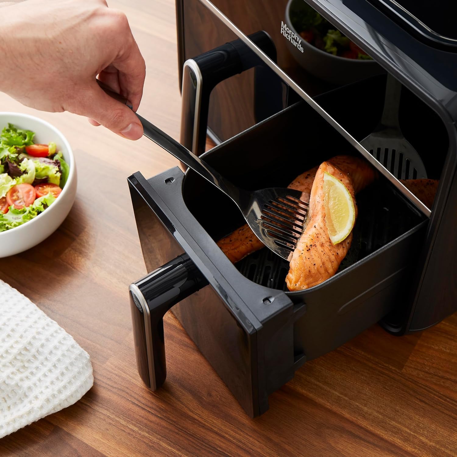 Morphy Richards Digital Dual Zone Airfryer, Compact Space Saving 7.2L, Easy View Windows, Touch Screen, Non Stick Dishwasher Safe Baskets, Healthy Oil Free & Low Fat Cooking, Black, 480020