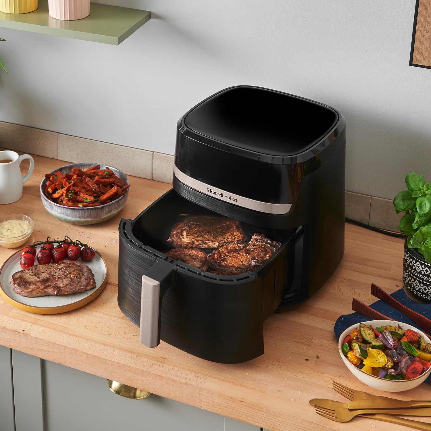 Russell Hobbs Air Fryer 8.3L, 9 Programs, Oil Free Cooking, Rapid Air Technology, Touchscreen, Auto Shut-Off, Keep warm, Roast, Bake, Grill, Dishwasher safe parts, Max 200℃, 1800W, Satisfry 27630