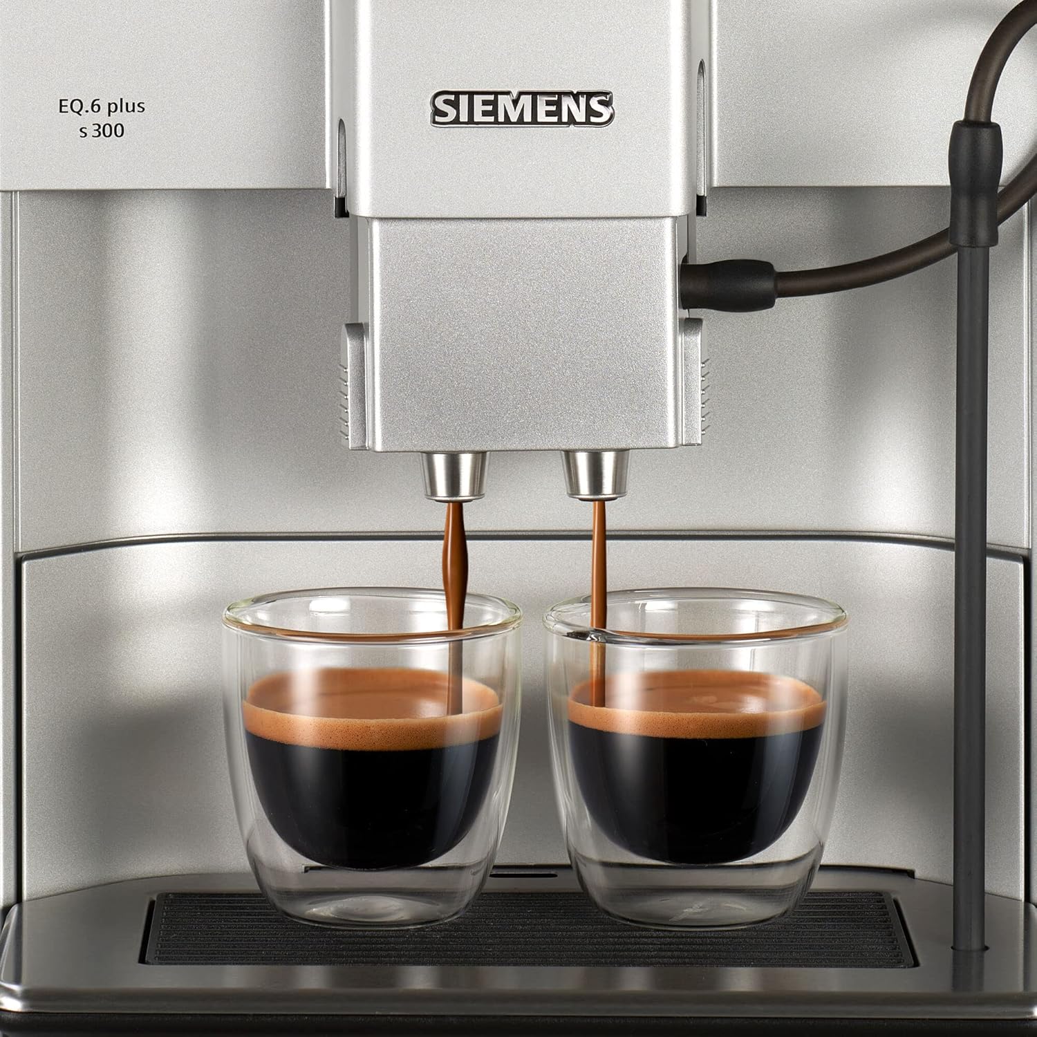 SIEMENS EQ6 plus S300, Fully Automatic Bean to Cup Espresso Coffee Machine with Cappuccinatore milk system, 10 coffee beverages, 2 user profiles - TE653M11GB, Titanium
