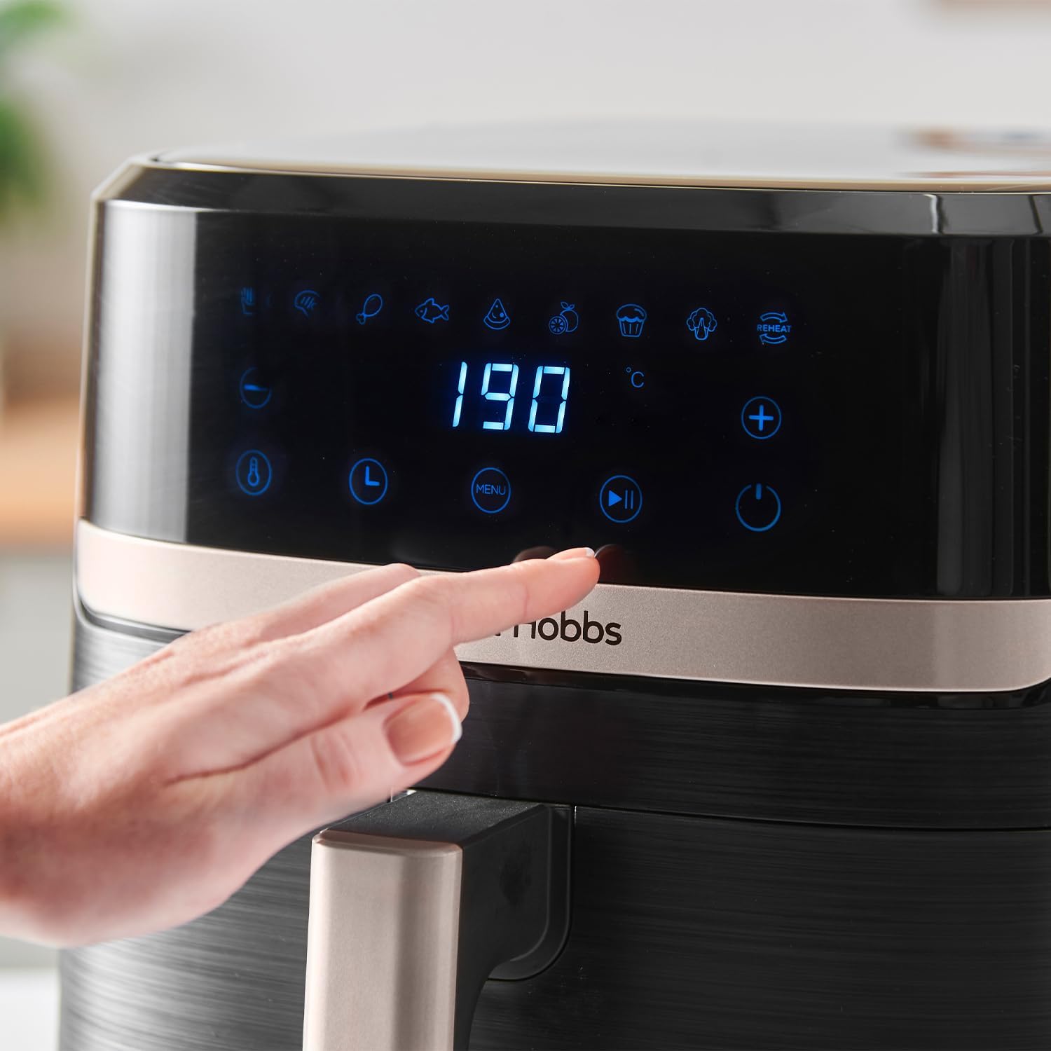 Russell Hobbs Air Fryer 8.3L, 9 Programs, Oil Free Cooking, Rapid Air Technology, Touchscreen, Auto Shut-Off, Keep warm, Roast, Bake, Grill, Dishwasher safe parts, Max 200℃, 1800W, Satisfry 27630