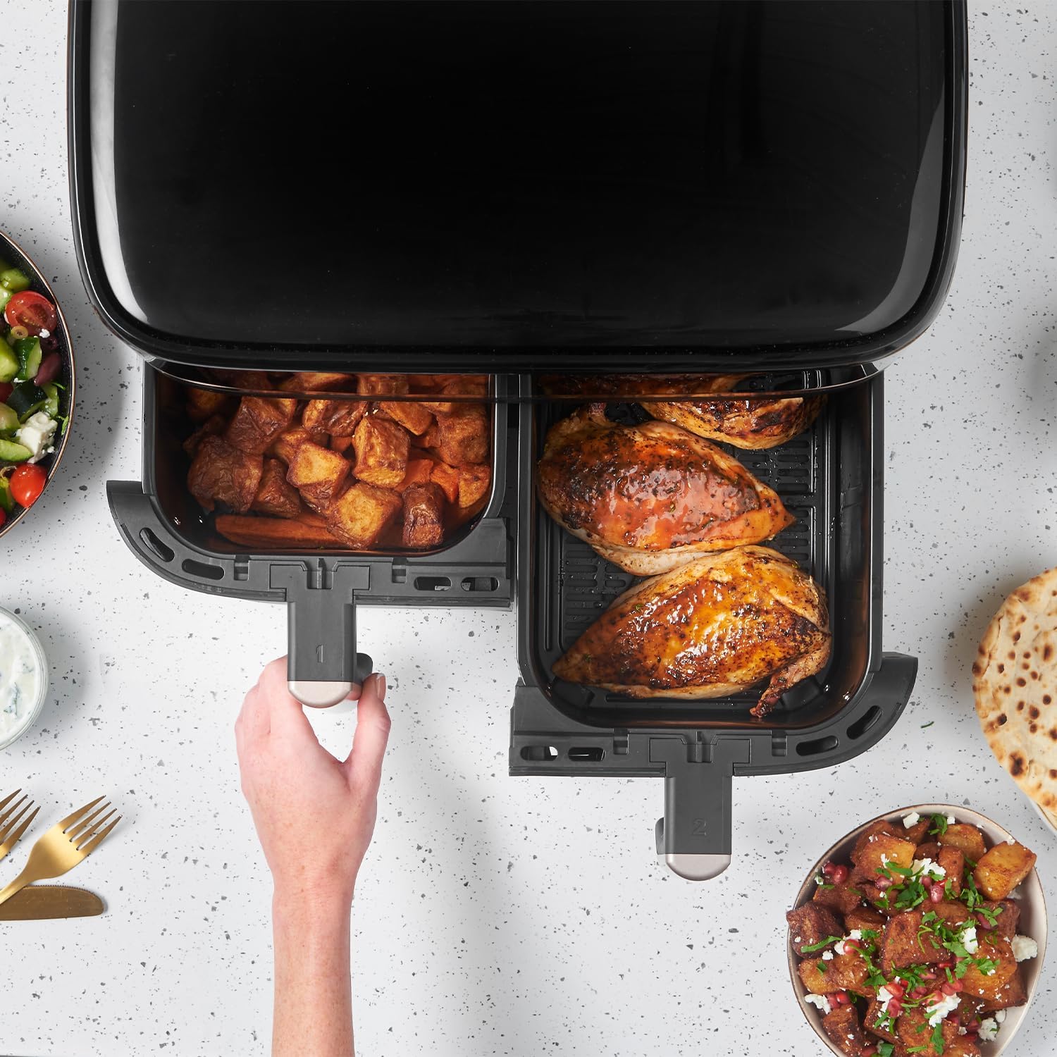 Russell Hobbs Dual Air Fryer 9L Rapid Airfryer [Dual Basket/Zone, Low-Noise, 9 Programs] satisfry (Dishwasher safe drawers, Max 200℃, Oil Free Cooking, Roast, Bake, Grill, Keep warm) 27680