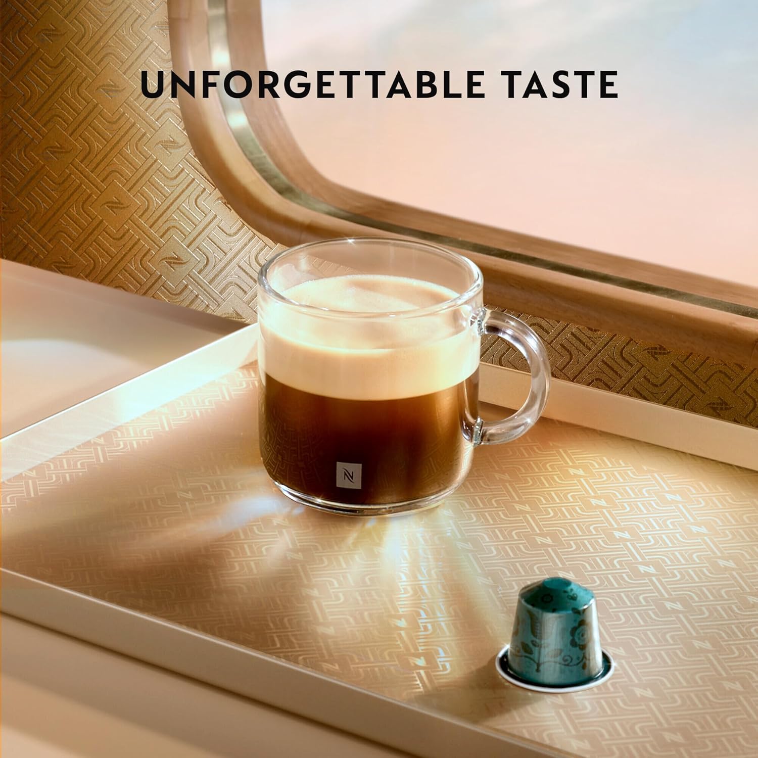 Nespresso Gran Lattissima Coffee Machine by De'Longhi for Original Coffee Pods, Latte, Cappuccino, Integrated Milk Frother, Starter Capsule Set Included, EN640.B, Black