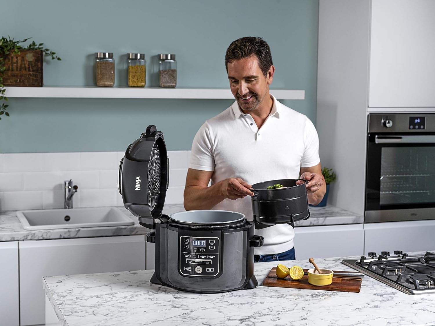 Ninja Foodi MAX Multi-Cooker [OP450UK], 7-in-1, 7.5L, Electric Pressure Cooker and Air Fryer, Grey and Black